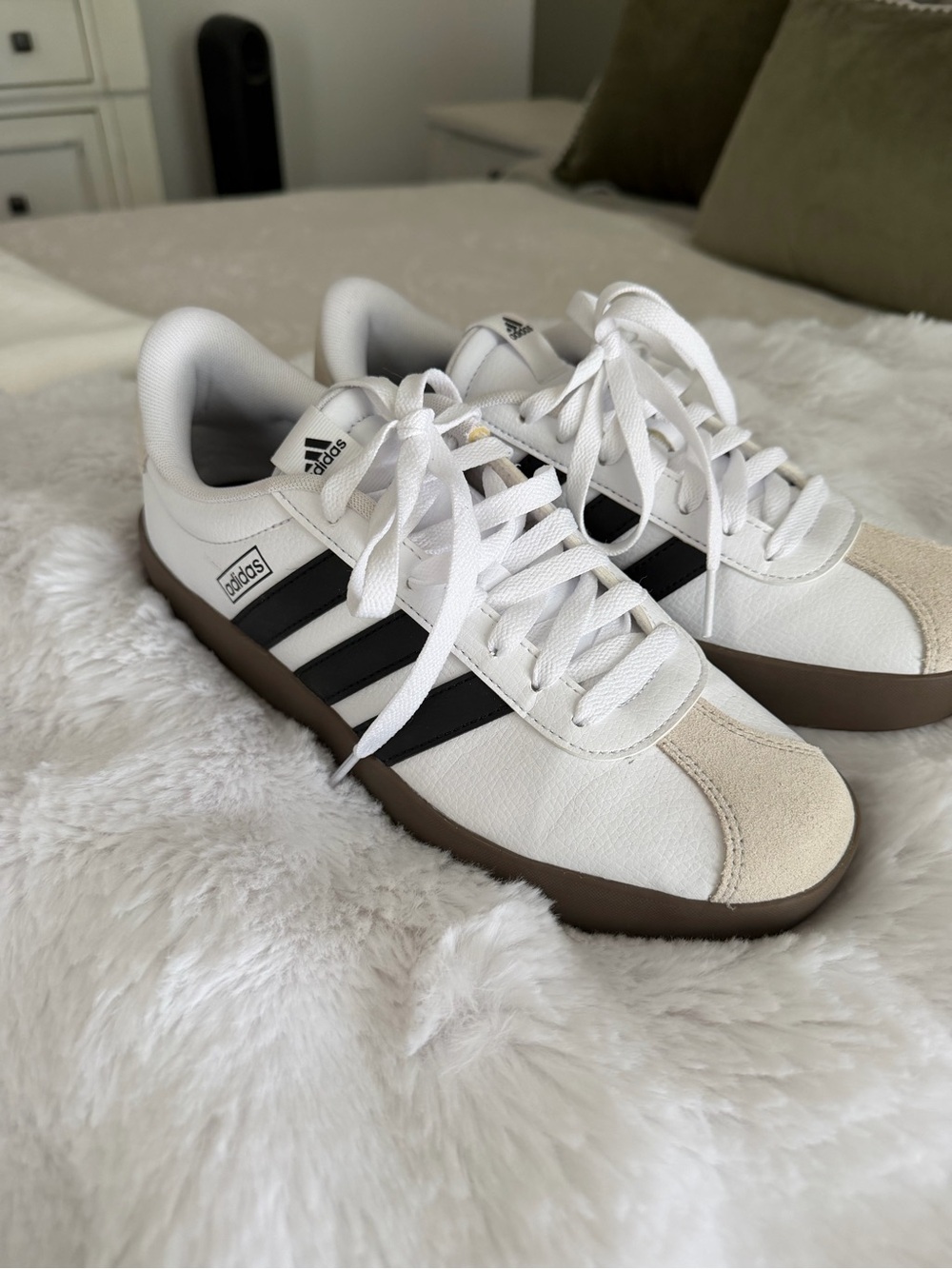 adidas White Sneakers with Black Stripes and Brown Sole